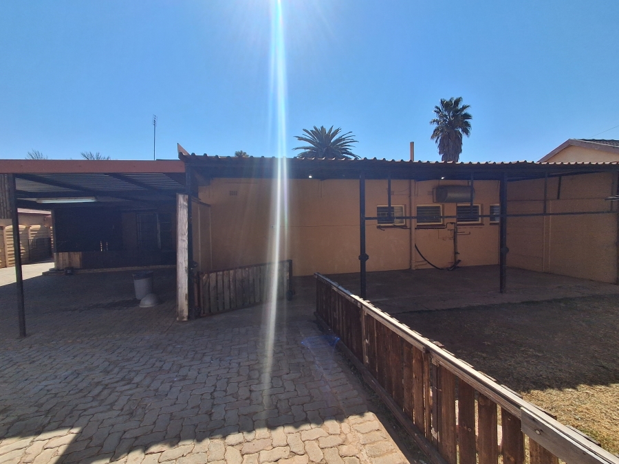 3 Bedroom Property for Sale in Stilfontein Ext 4 North West